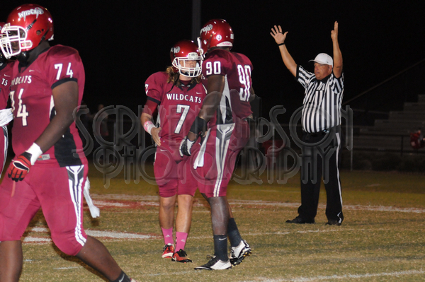 10-10 LHS vs. SPHS 076.JPG - SCRIVENER 300s #1